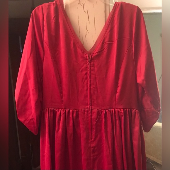 NWT Torrid OUTLANDER Red Swing Dress Size 16 Claire Fraser AS IS - Picture 4 of 9